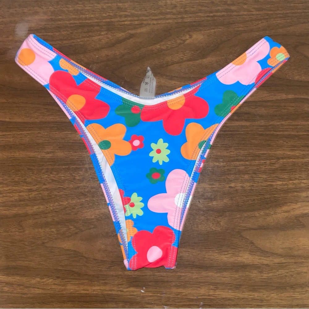 SHEIN FLORAL BIKINI SET